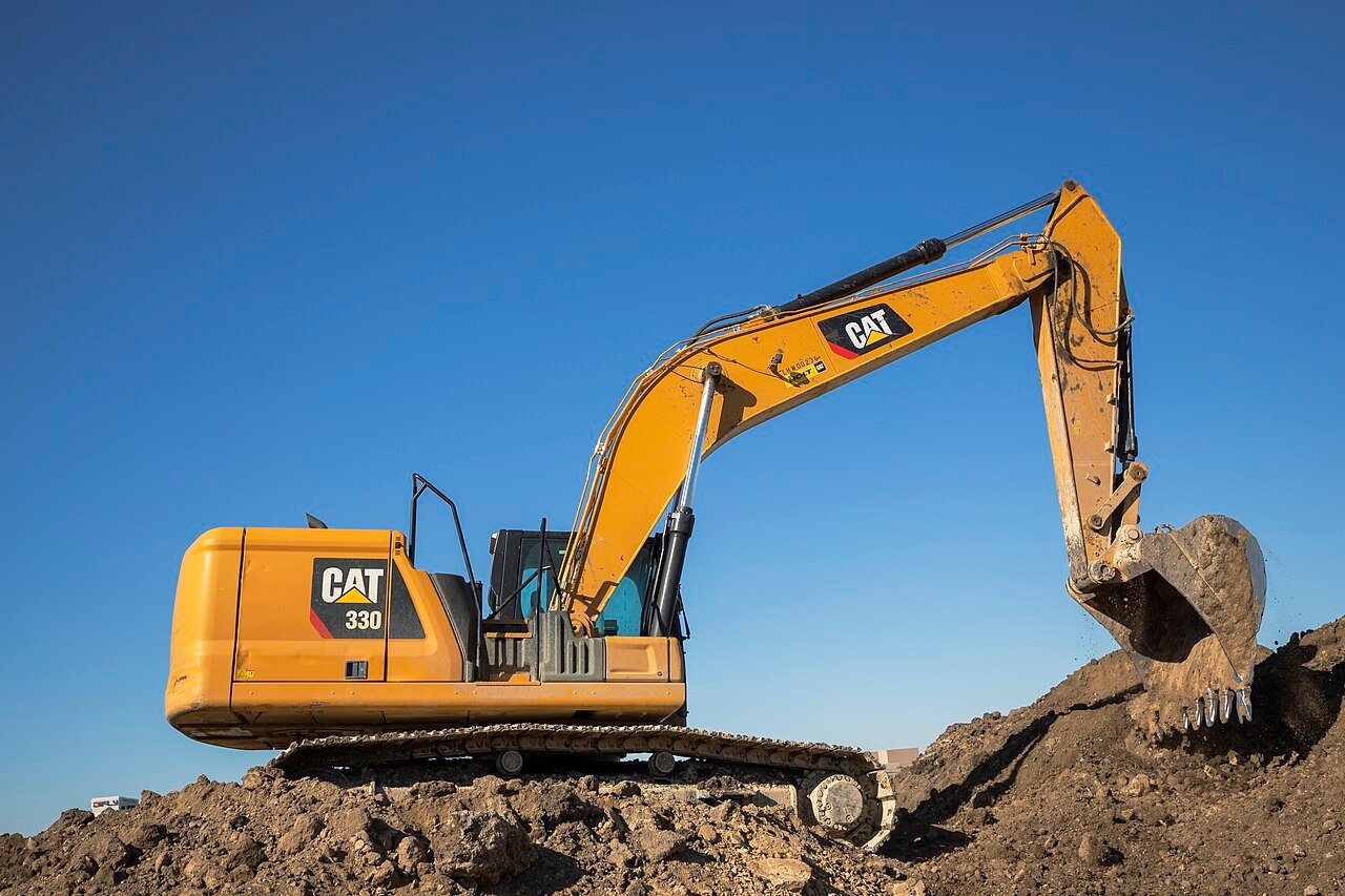 Excavator untuk Tambang vs Konstruksi: Spesifikasi yang Berbeda, Cara Pakai yang Berbeda