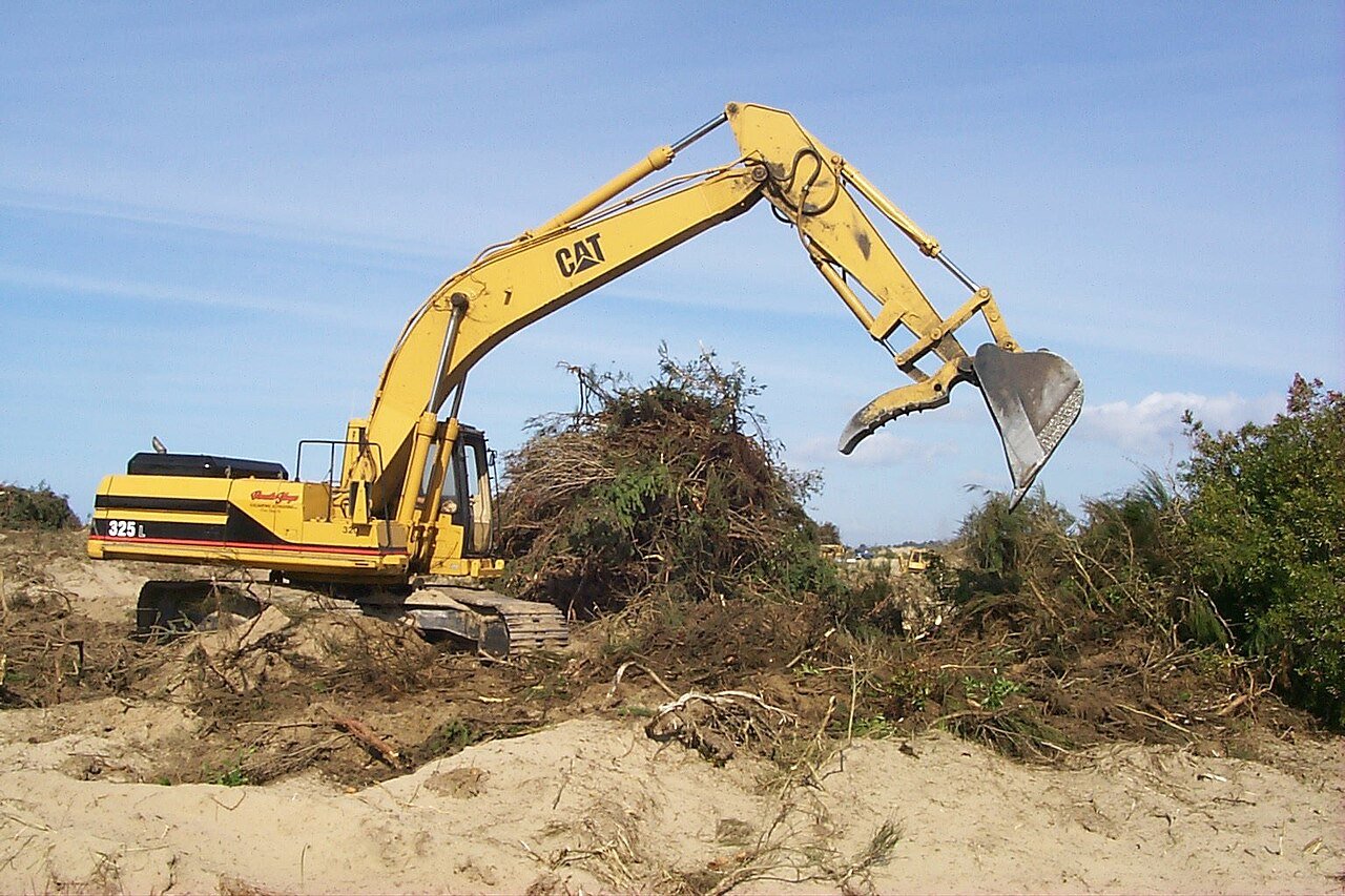 Merawat Sistem Hidrolik Excavator agar Tenaga Tidak Drop